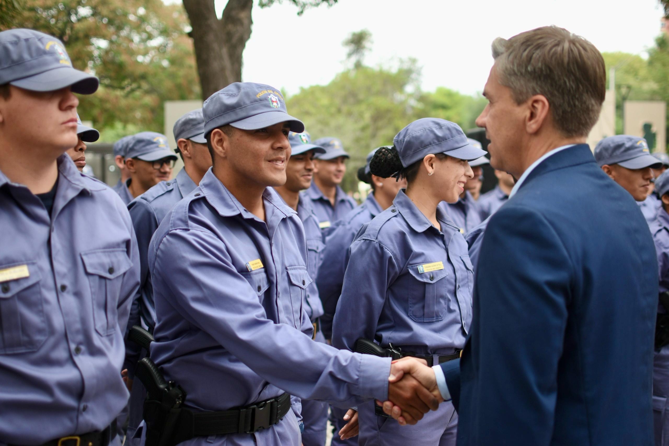 Histórico: 90 vehículos para la seguridad de los chaqueños