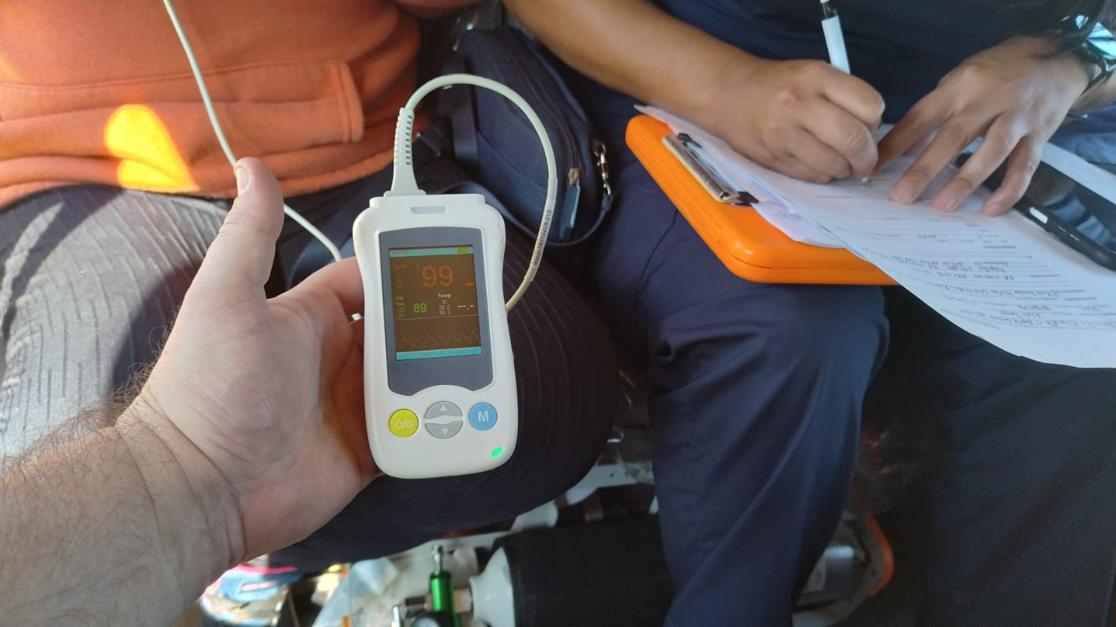 Con ayuda del Gobernador Gustavo Valdés, el Gobierno del Chaco trasladó en helicóptero a 2 embarazadas desde el Sauzalito a Castelli