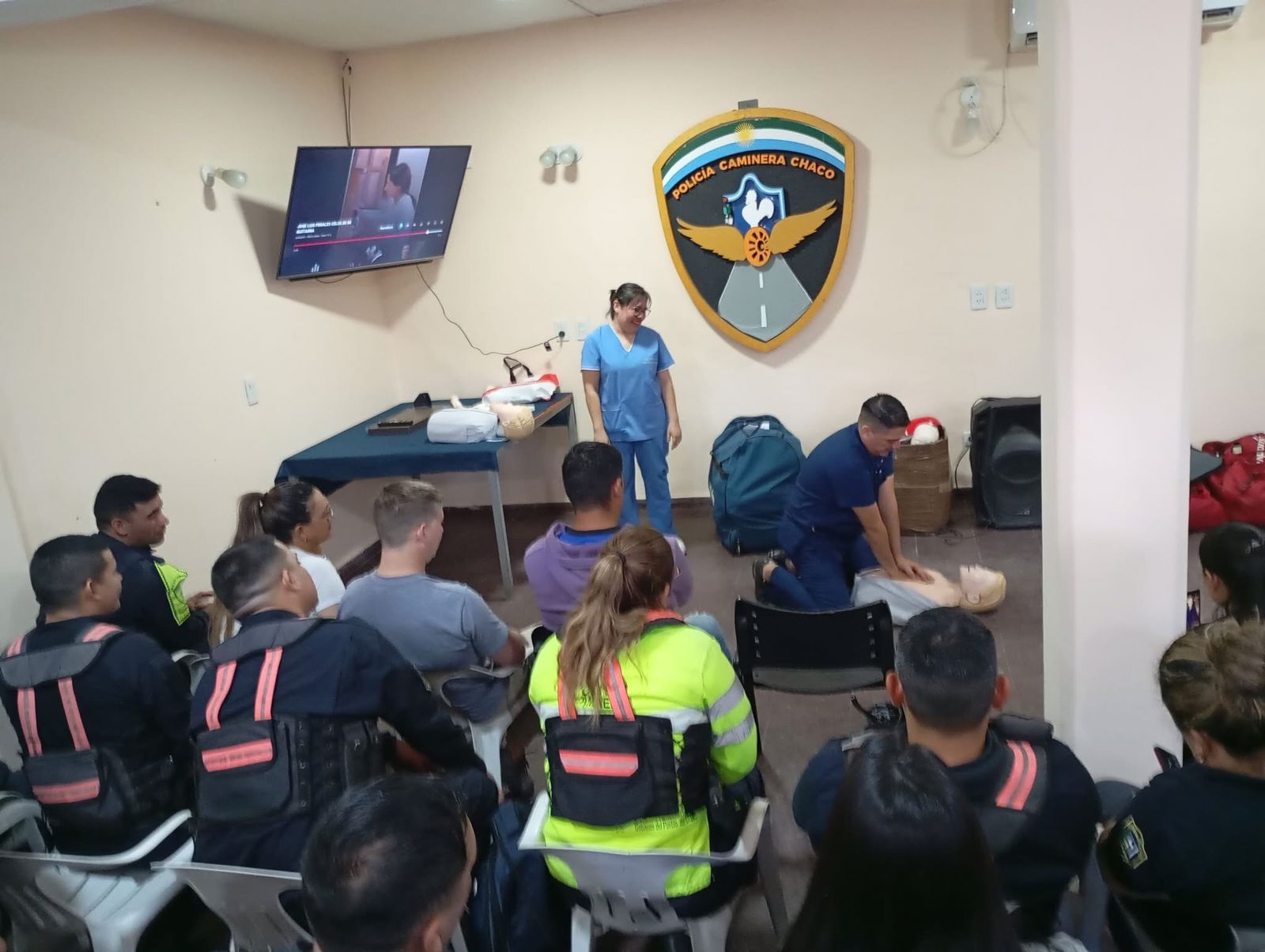 Efectivos viales fueron capacitados en taller práctico de primeros auxilios