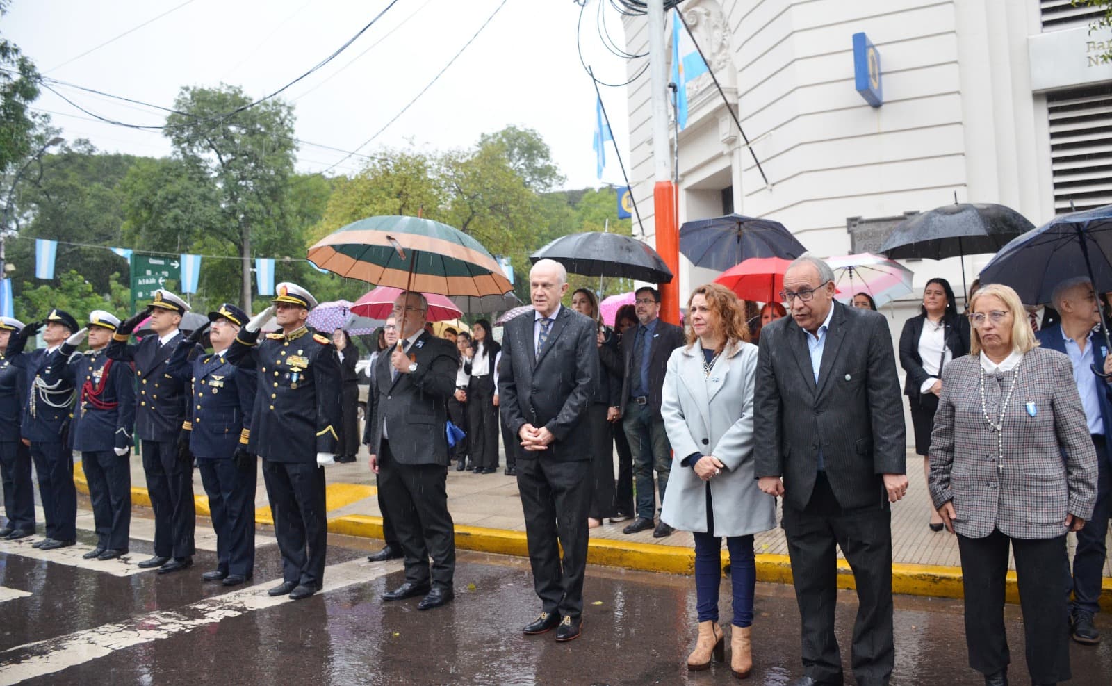25 de Mayo en Resistencia: “Es una cuestión de construir un mundo de convivencia y encuentros”, dijo Nikisch