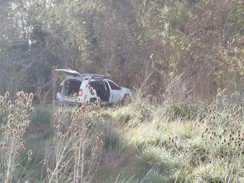 Un hombre mató a su familia y luego se tiró debajo de un camión en Necochea
