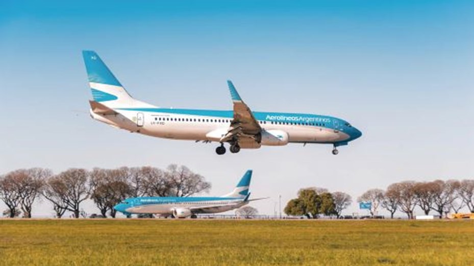 Aerolíneas Argentinas califica de «político» el paro de pilotos dispuesto para este martes