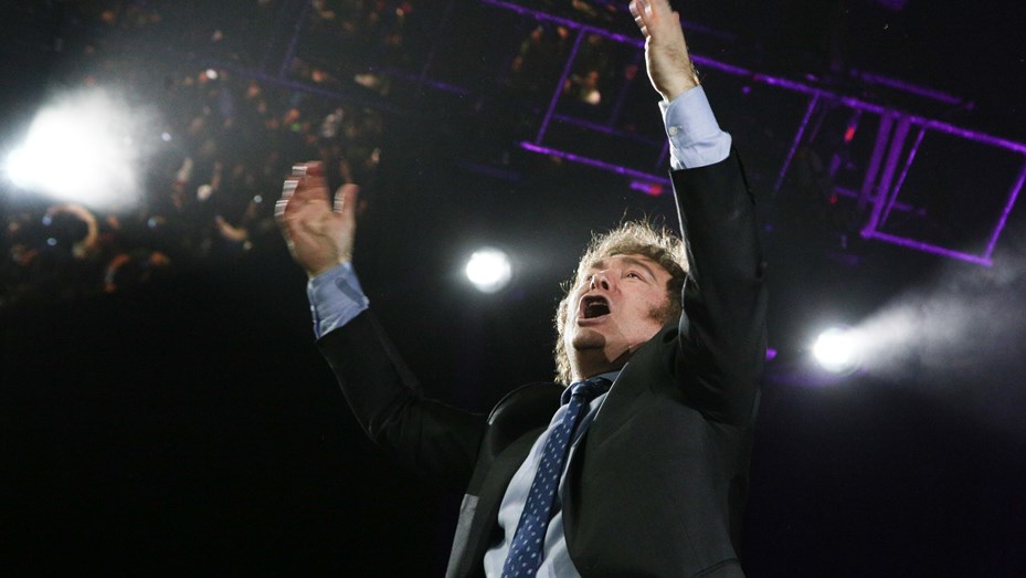 Milei lanza la campaña bonaerense: la pelea ahora será con Máximo