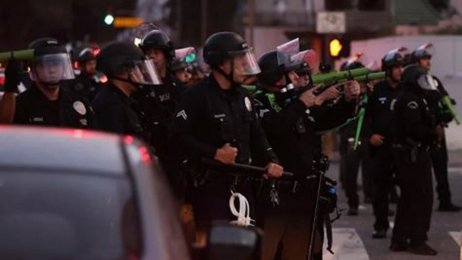 Un juez federal ordenó a Trump devolver el control de la Guardia Nacional a California