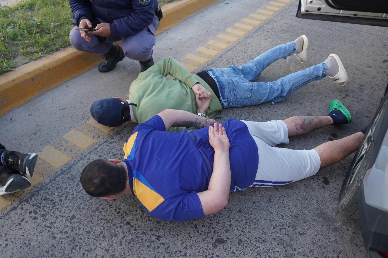 Agentes del servicio externo de la zona sur atraparon a “Curucho Torres” y «Pitala»