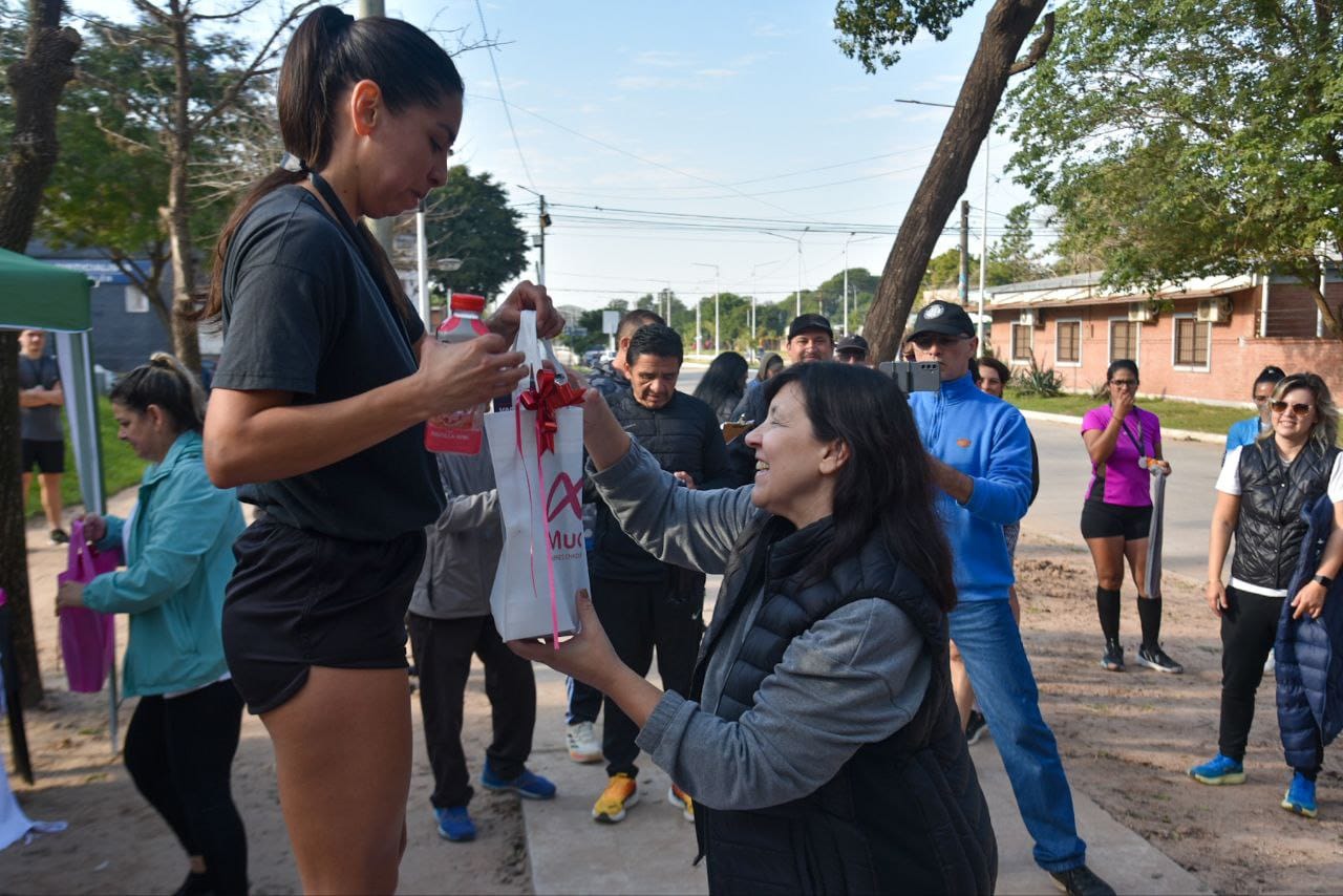 Deporte y solidaridad: Muchas realizó su primera maratón solidaria