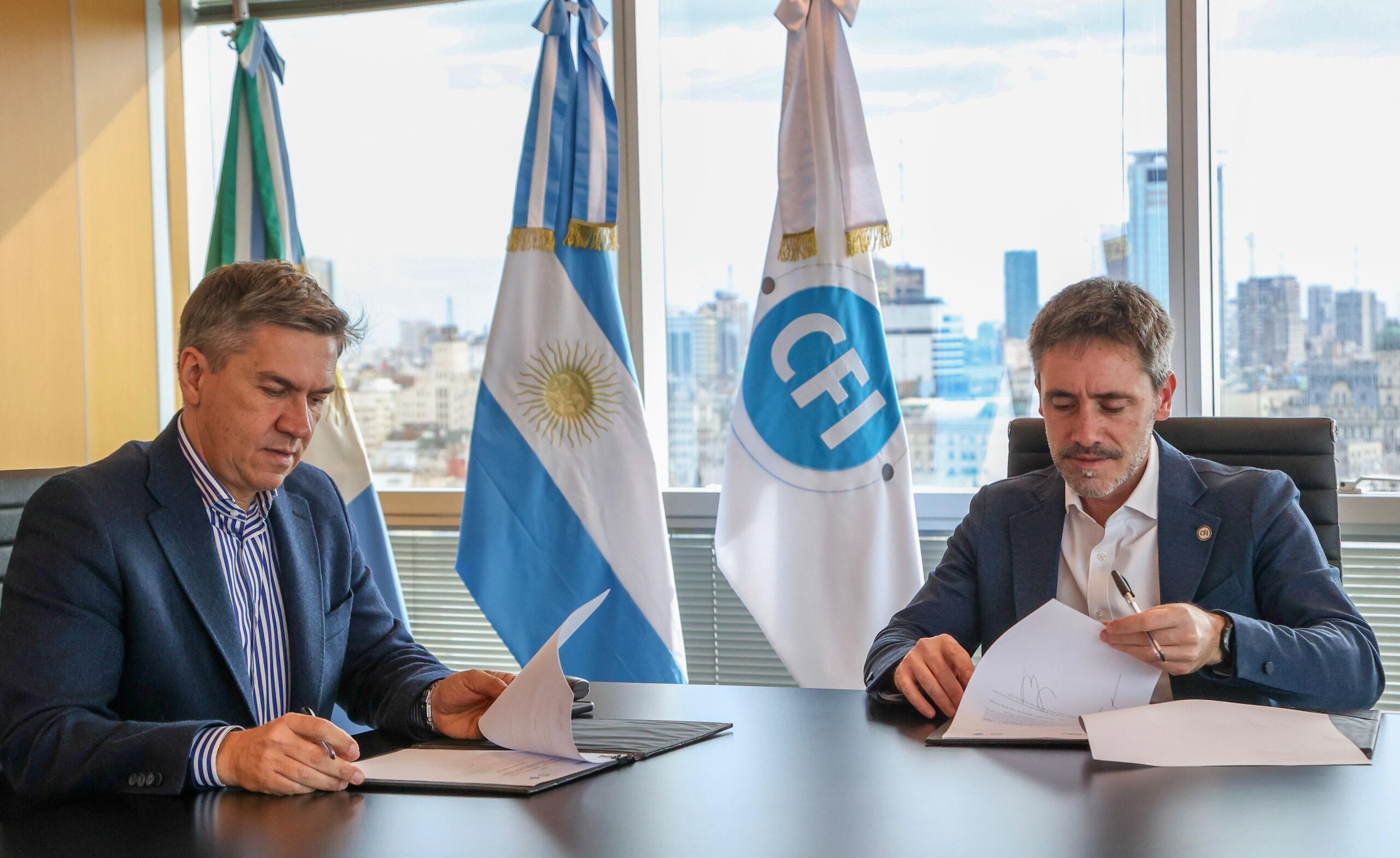 Buenos Aires: el Gobernador Zdero firmó un nuevo convenio con el CFI