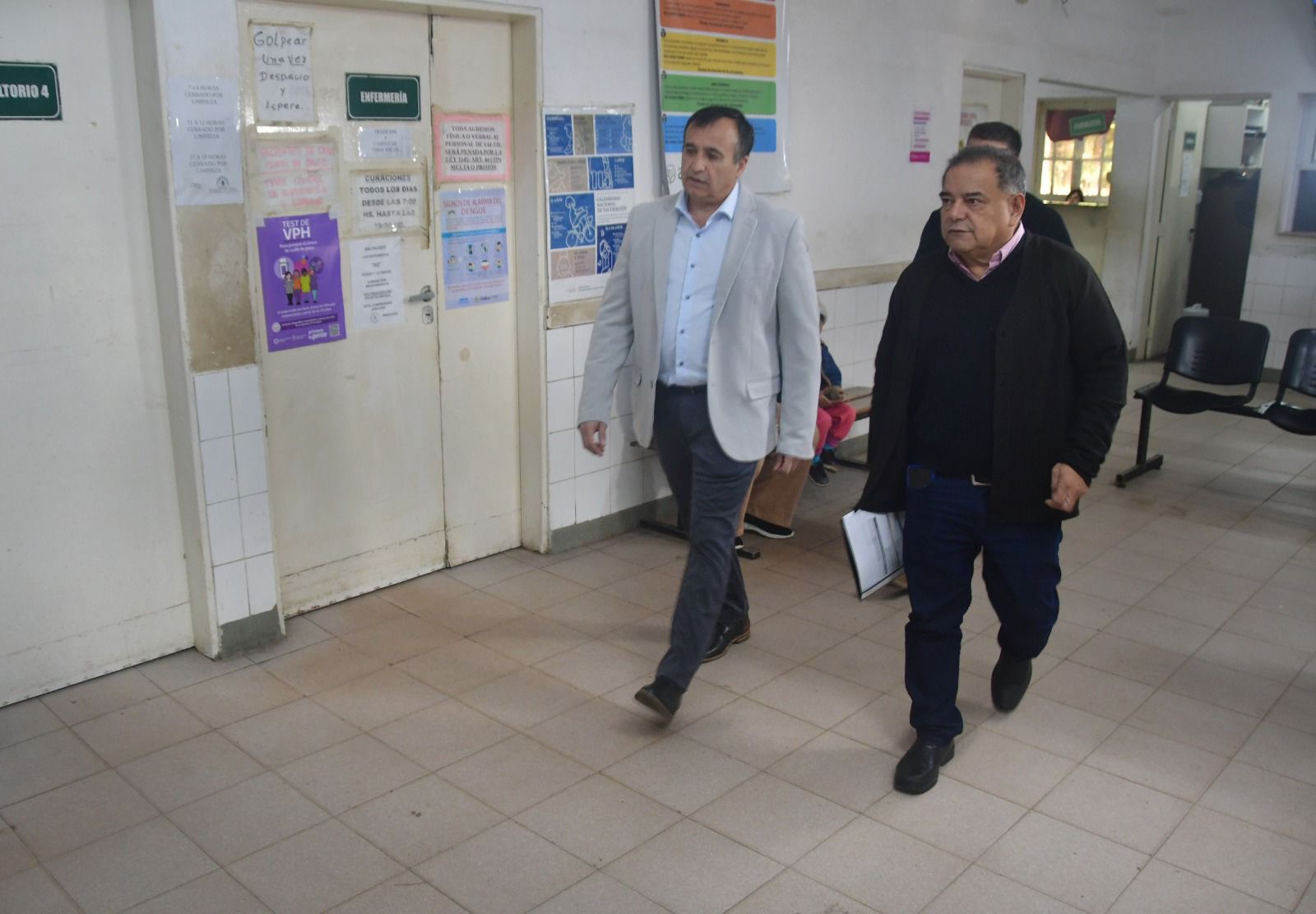 El Ministro de Salud constató el funcionamiento y la atención del Centro de Salud de Villa Río Negro