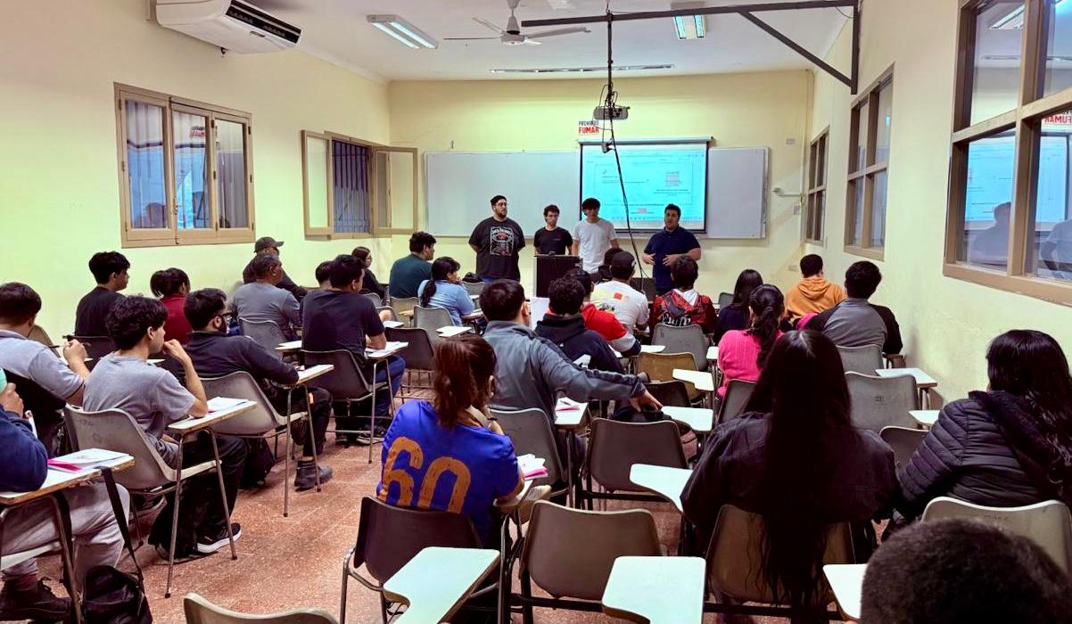 Soy Chaco Trabajo: comenzó el curso de reparación de equipos informáticos