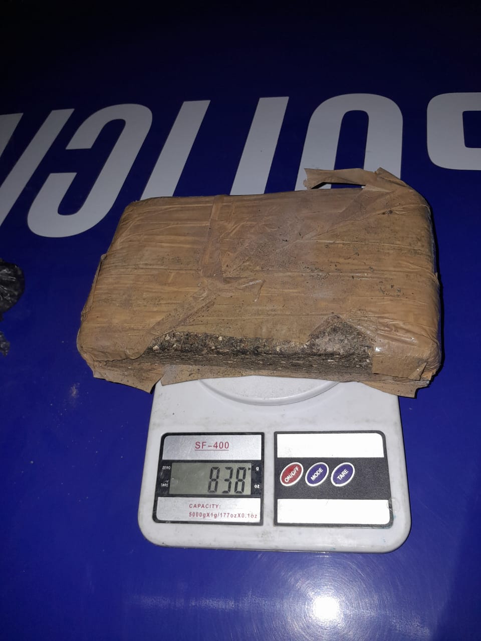 Resistencia: fueron detenidos con un arma y estupefacientes