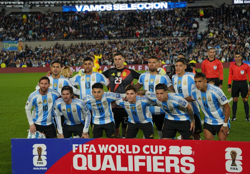 Con sorpresas, Scaloni presentó la prelista de la Selección argentina para las últimas fechas de Eliminatorias