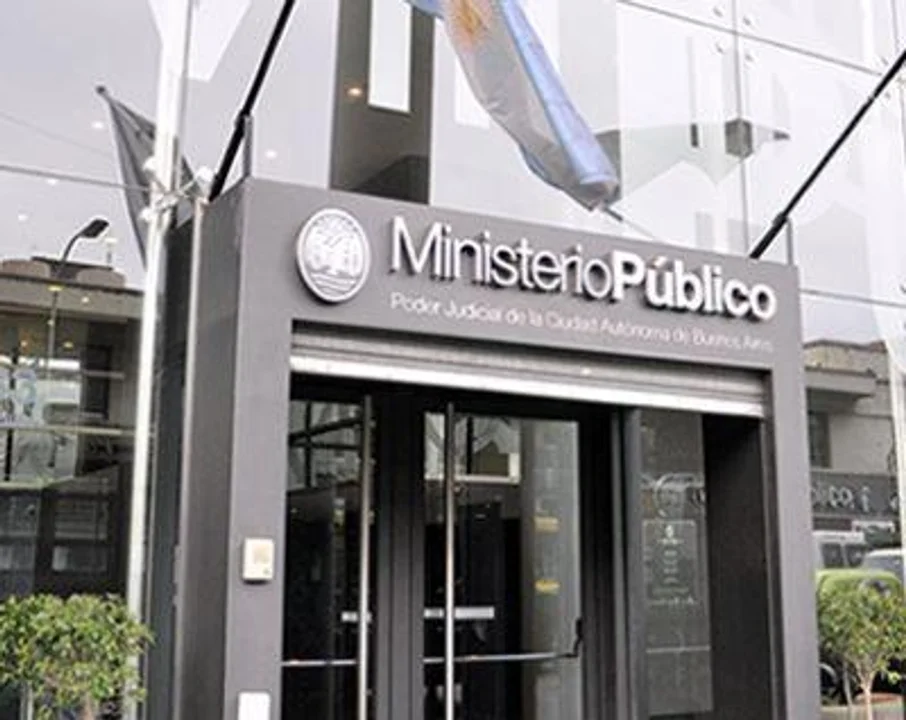 Condenaron a 11 años de prisión a un hombre por abusar de la hija de su pareja