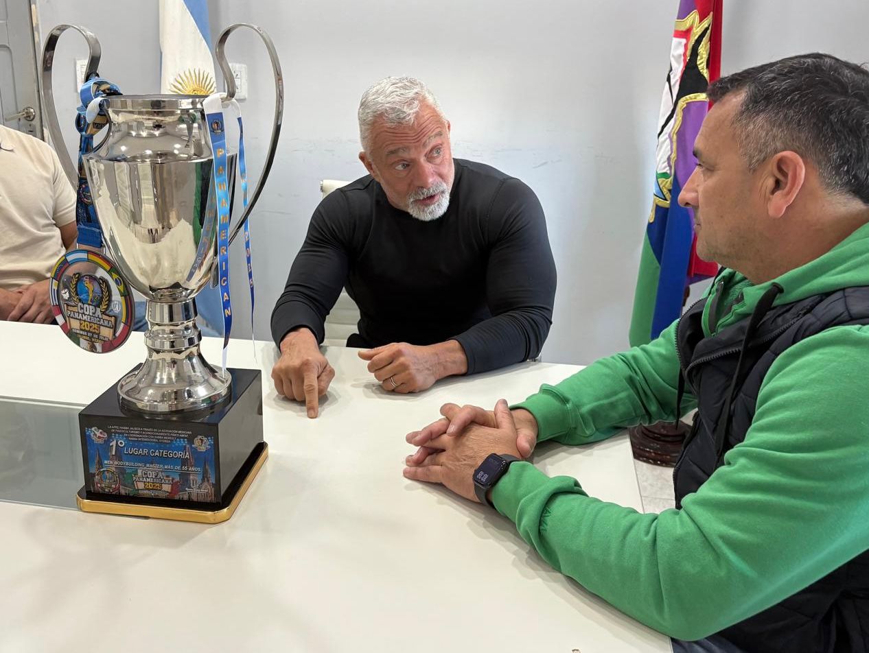 Deportes recibió al campeón panamericano de fisicoculturismo Mario Monfardini