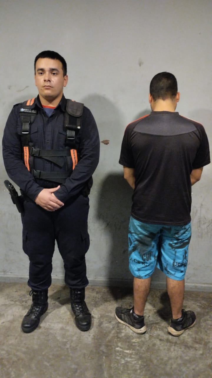 Resistencia: en un control policial descubrieron que tenía pedido de captura