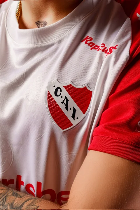 Independiente, en crisis: autoconvocatoria de hinchas por el contrato con Atomik