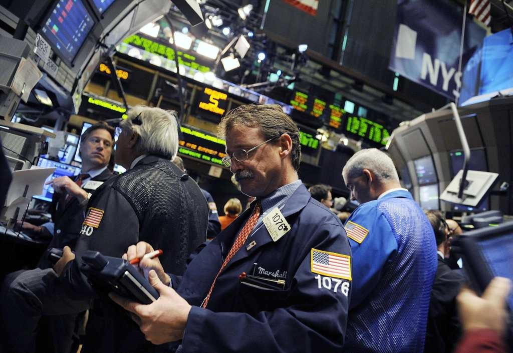 Otra jornada financiera positiva: cae el dólar y suben acciones y bonos