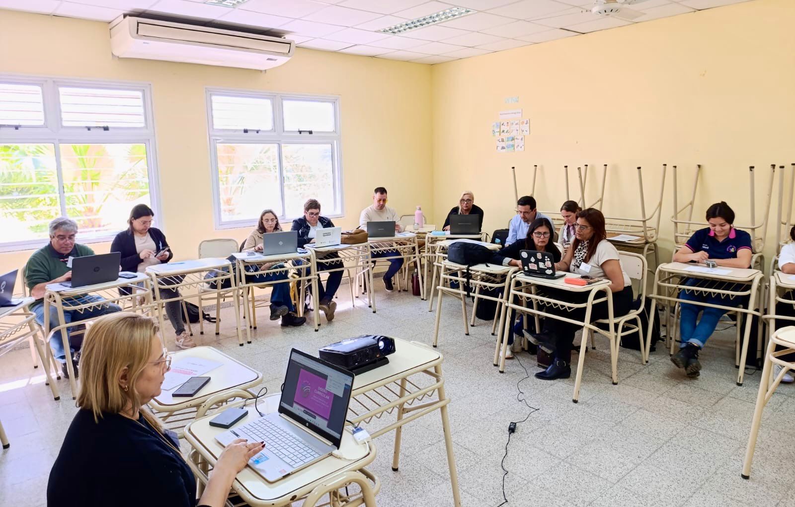 Jornada provincial de actualización de los diseños curriculares de formación docente inicial