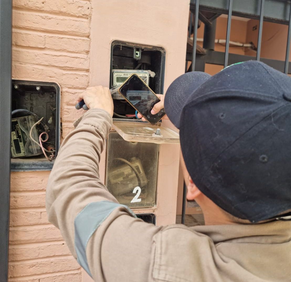 Con más tecnología, Secheep mejora el sistema de toma de lectura de medidores de electricidad