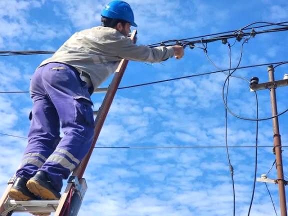 Lucha al fraude eléctrico: Secheep avanza con los operativos para eliminar conexiones irregulares