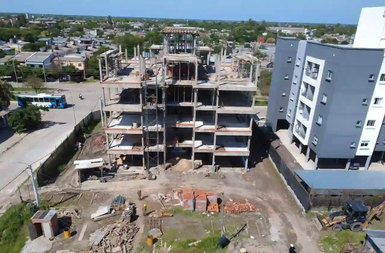 Edificio Piacentini: obra en marcha y crecimiento urbano para Resistencia
