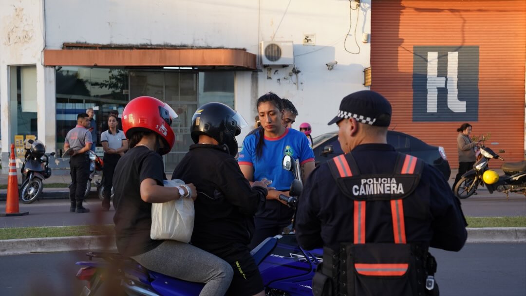 Barranqueras: Se realizó un operativo de control vehicular junto a la Policía Caminera