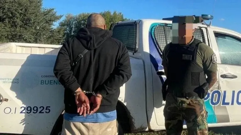 Cumplió condena por violación, salió y al mes abusó a una mujer: la víctima tuvo que ser operada por la violencia en el ataque