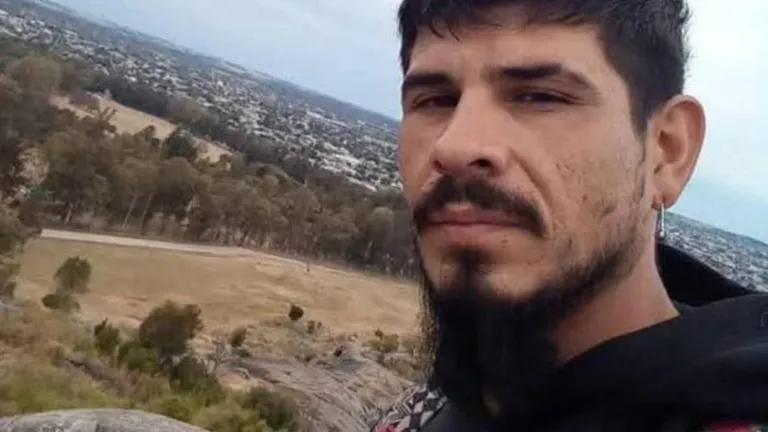 Femicidio de Débora Bulacio: el novio, único detenido, fingió buscarla con mensajes y llamadas para utilizarlo como coartada