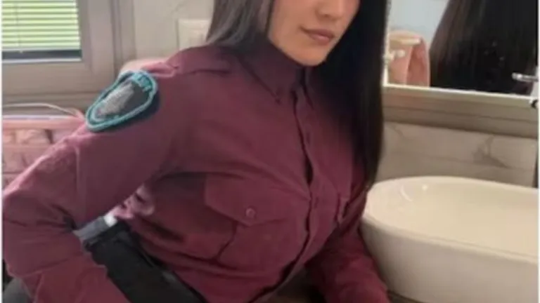 Suspendieron a mujer policía por sus videos «hot» en redes sociales
