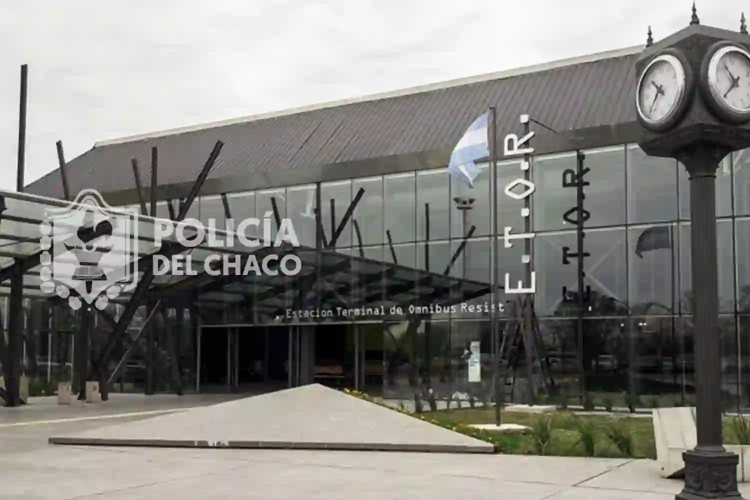 Hallaron en la Terminal a una menor de edad desaparecida: queria viajar al interior