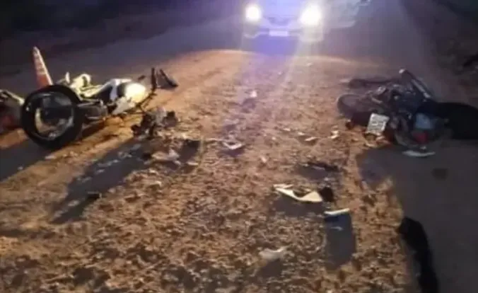 Puerto Tirol: un choque de motos causó la muerte de dos jóvenes en la madrugada del sábado