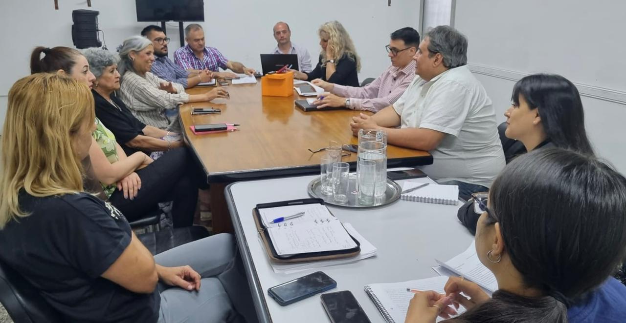 Asumió suplente de los no docentes en el Consejo de Educación