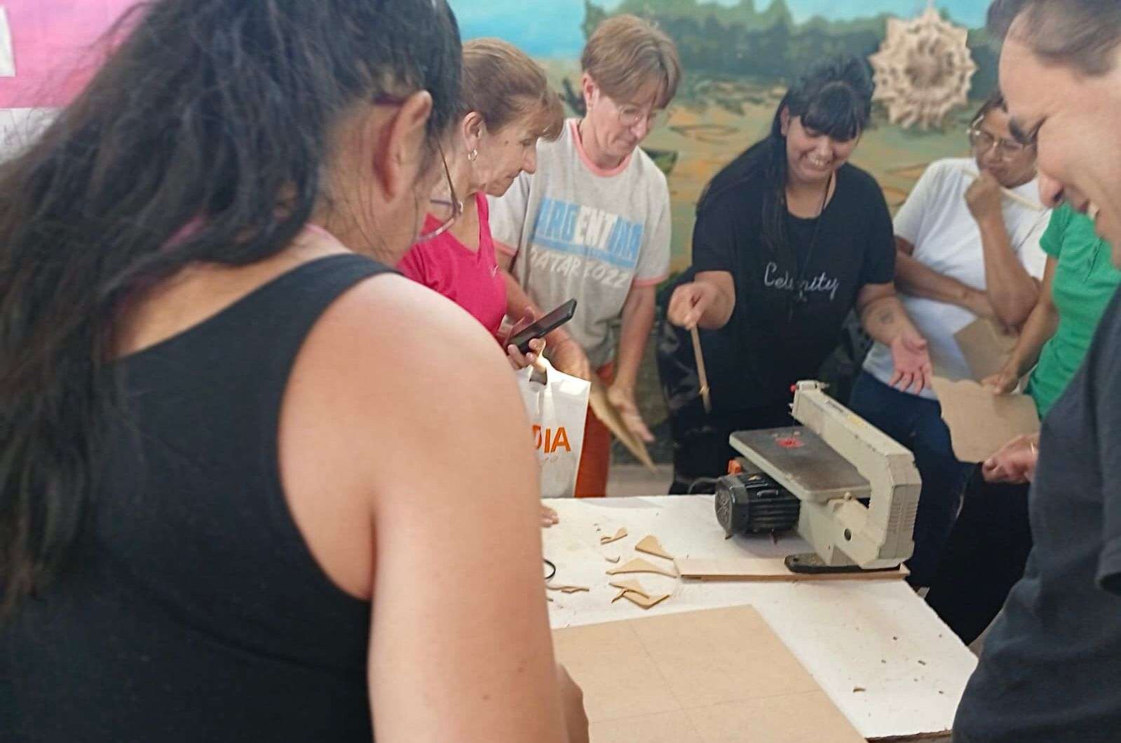 Verano 2026: talleres de oficios en los centros comunitarios de Resistencia