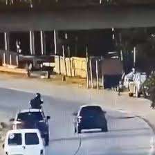 Una policía atropelló a un delincuente al presenciar un robo en Quilmes