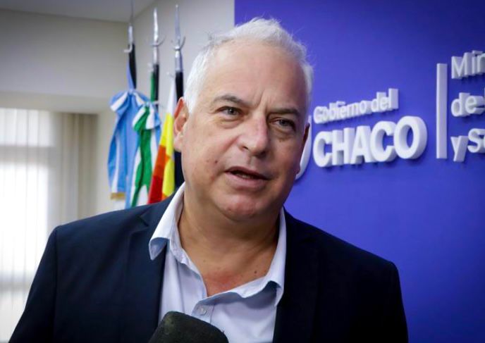 Domínguez cruzó a Pérez Pons y aclaró que “el proyecto parque acuático no es una prioridad