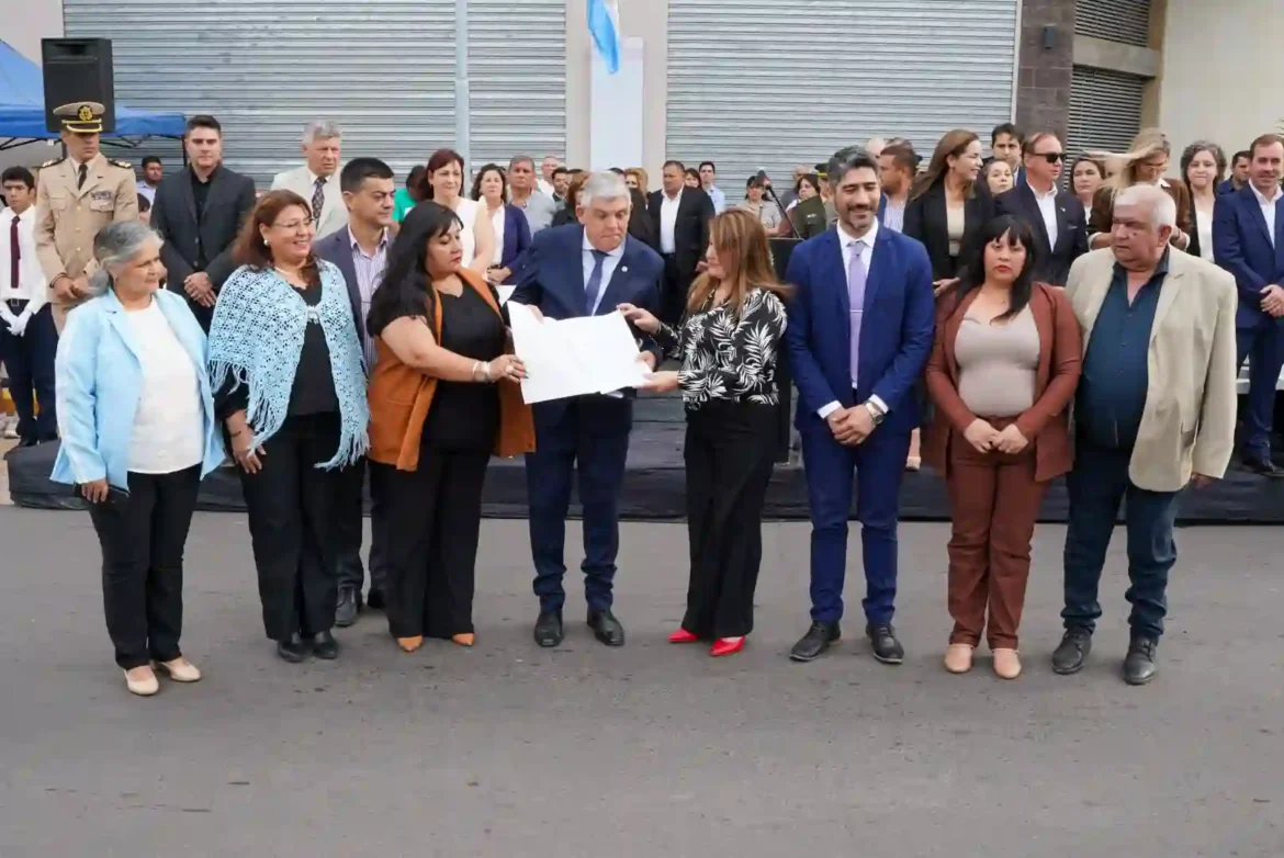 Barranqueras celebró su 119° aniversario con acto protocolar y desfile cívico-militar