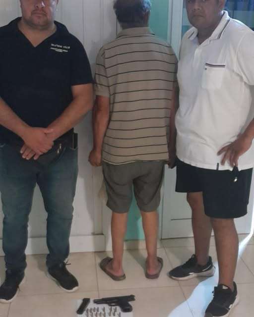 Quitilipi: olvidó su arma reglamentaria en el auto que vino de Buenos Aires y la Policía la recuperó