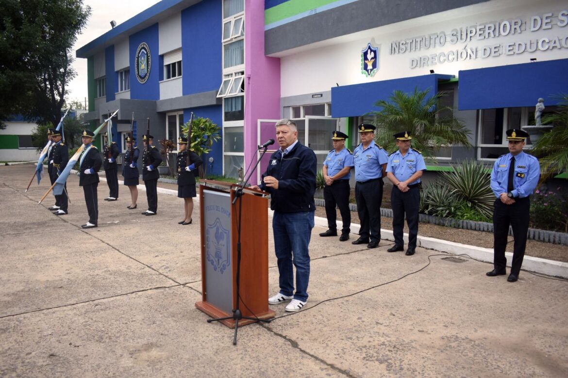 Ciclo lectivo 2026 de la Escuela de Policía del Chaco: “Continuamos la formación de cadetes”, señaló Matkovich