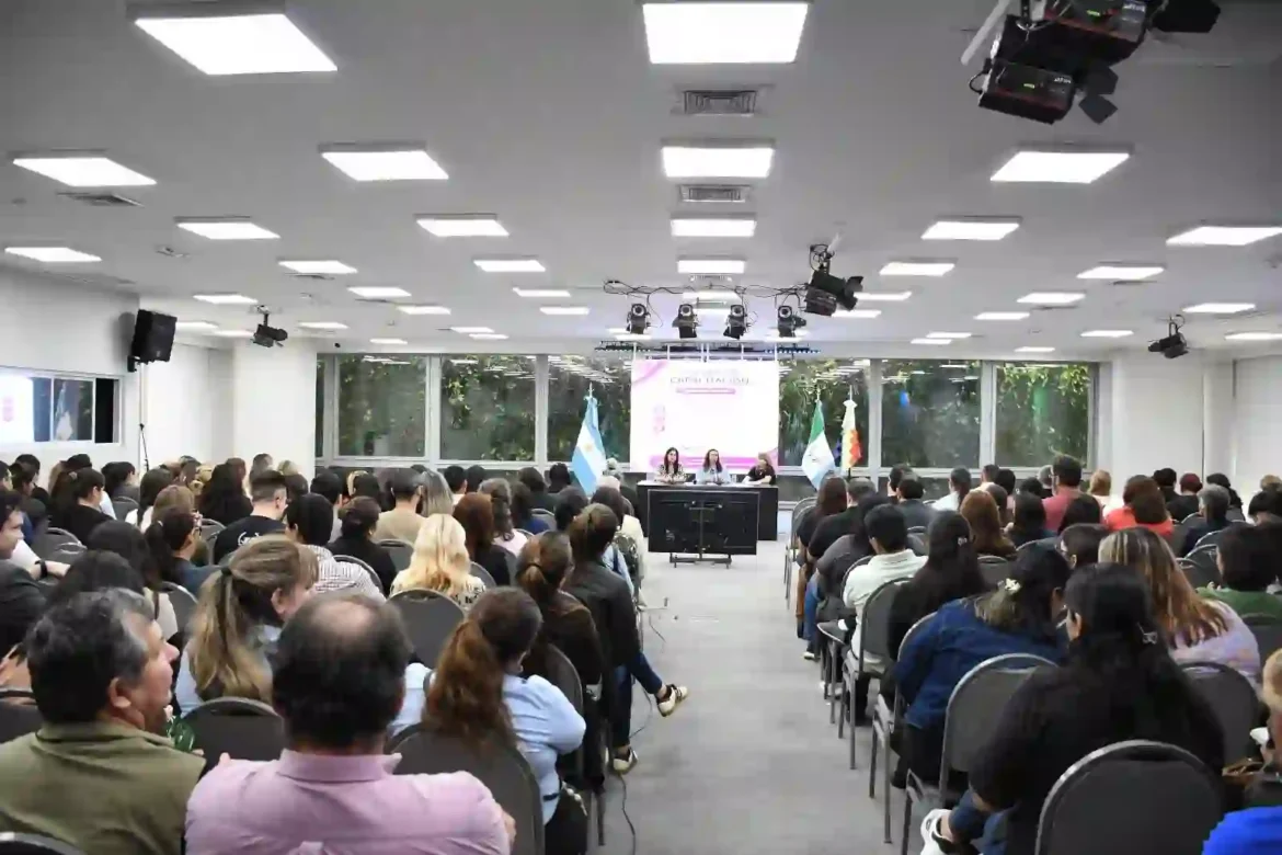 Capacitación conjunta: Provincia y Municipio fortalecen la atención al vecino