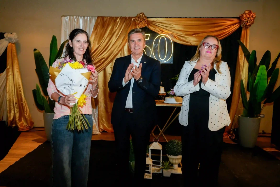 Zdero acompañó el 50° aniversario del Jardín N° 20 “Graciela Noemi Koucz” en Pampa del Infierno