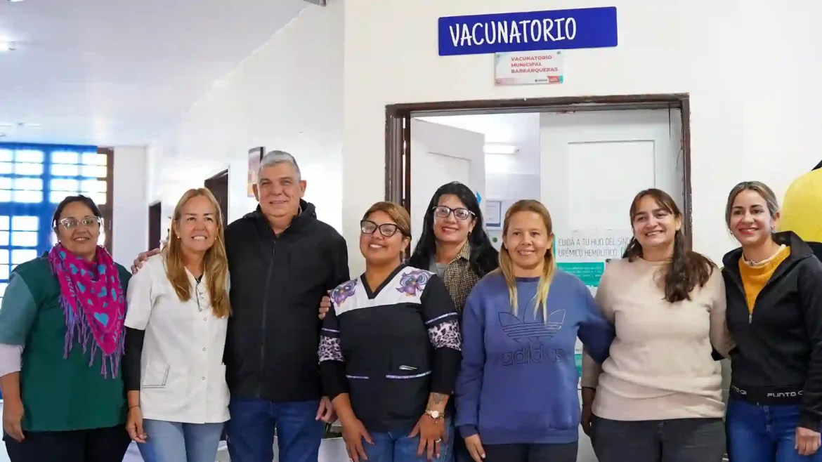 Barranqueras reconoció la labor del personal de enfermería en su día